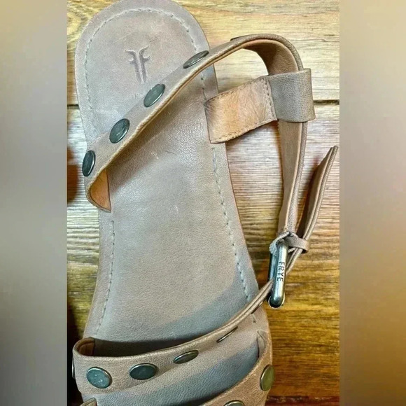 Frye | Morgan Hammered Stud Sandal | Women’s 8 - Picture 5 of 7